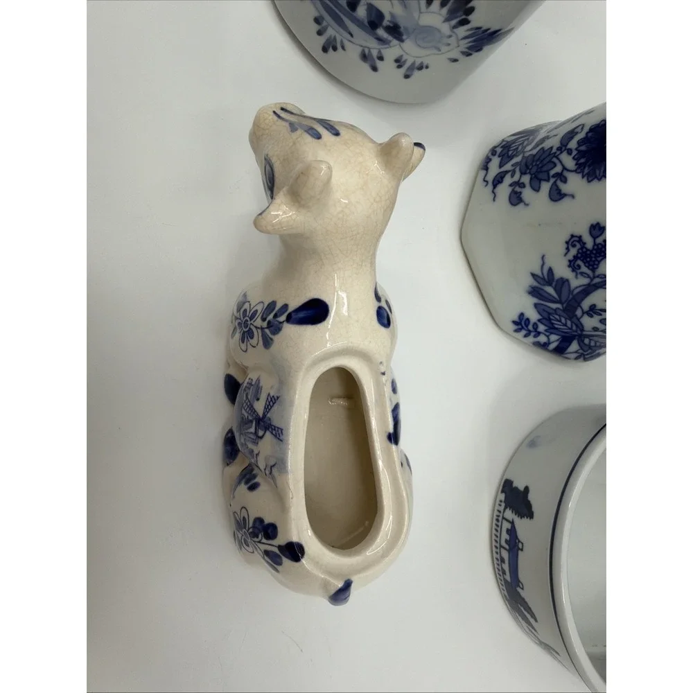 Blue delfts pieces total